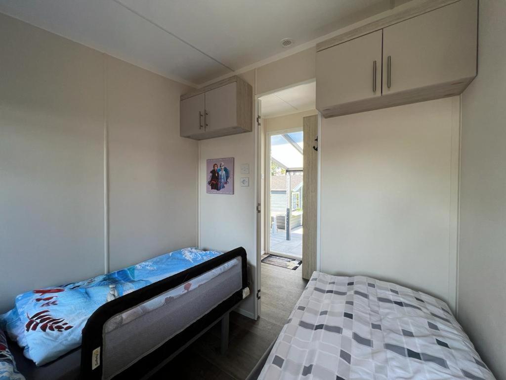 Lathum Chalet Am See מראה חיצוני תמונה